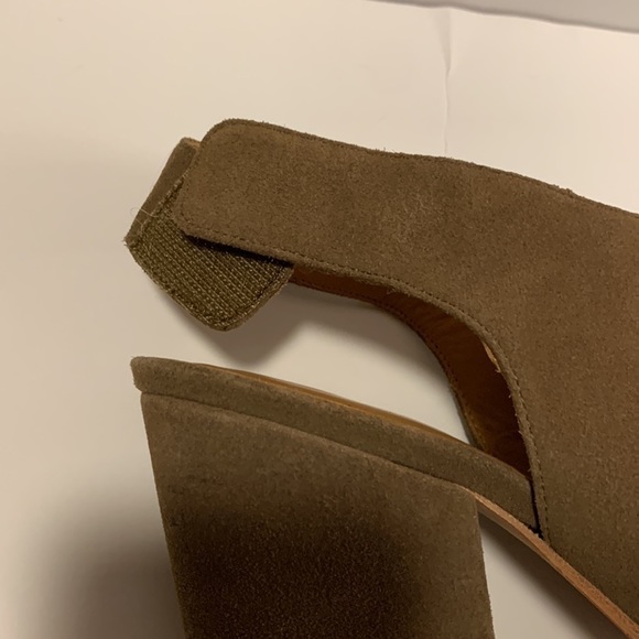 𝅺BETTYE Muller Olive Green Suede Heeled Booties Sling Back size 10M - Picture 17 of 17